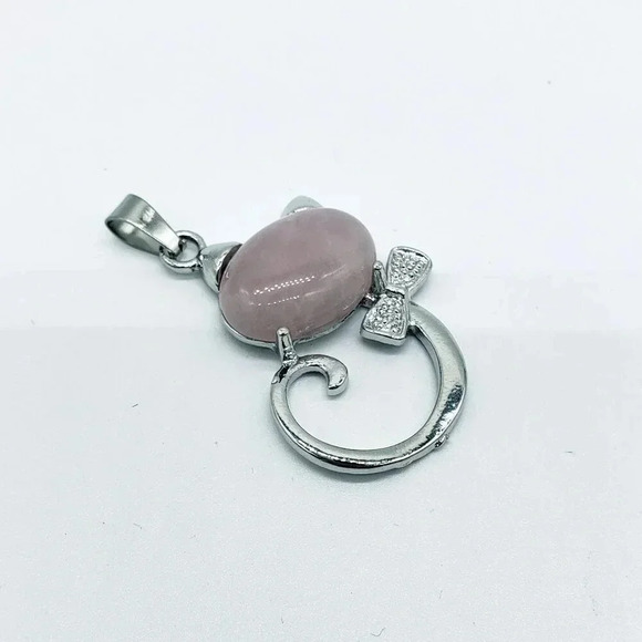 Rose Quartz Cat Pendant - Picture 1 of 1